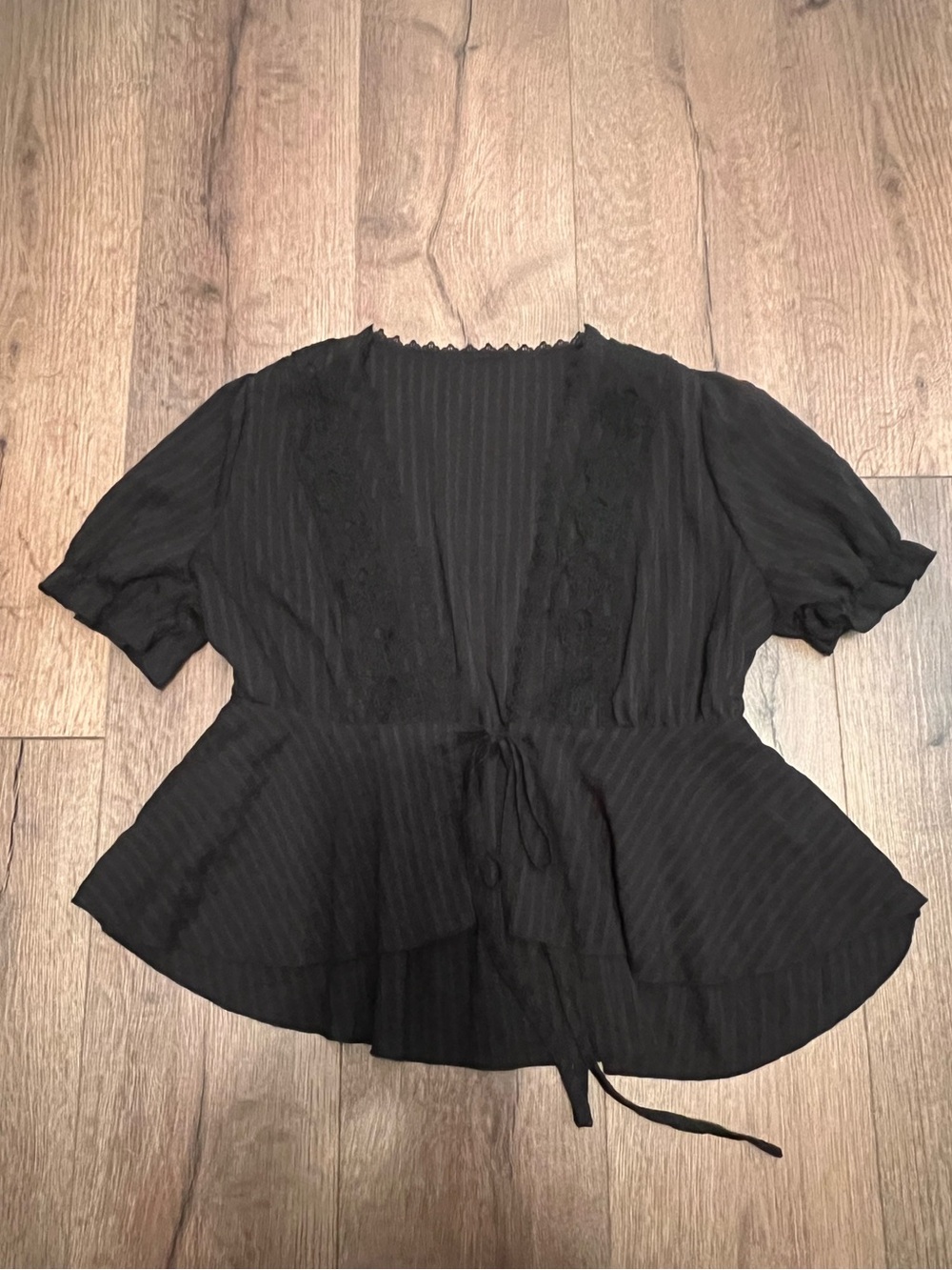 Black Women’s Tie-Front Peplum Top - Unbranded